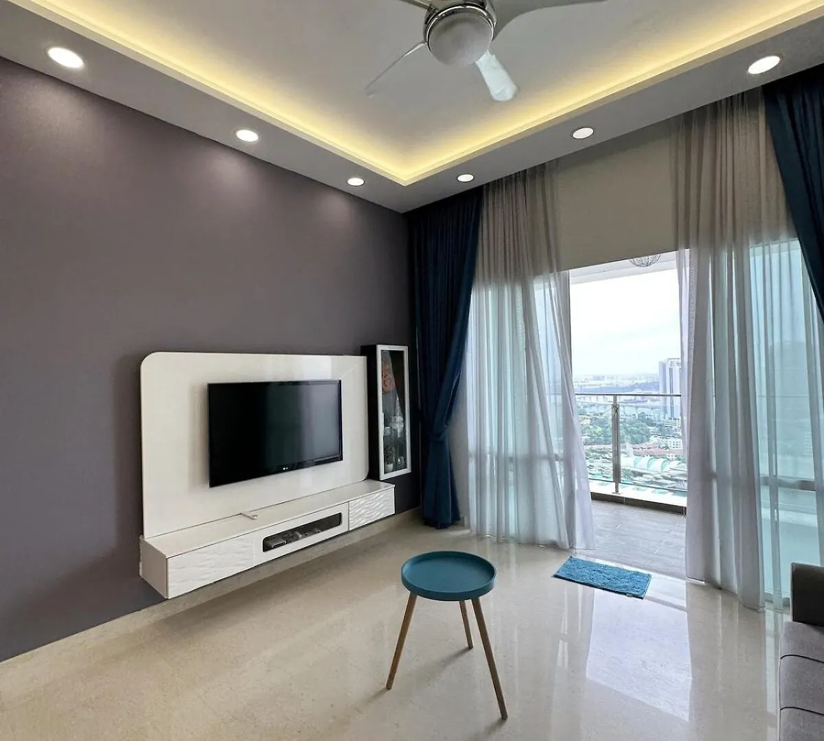 Apartment Tritower 2R2B City View Near Ciq - 5 Pax Johor Bahru Malaysia